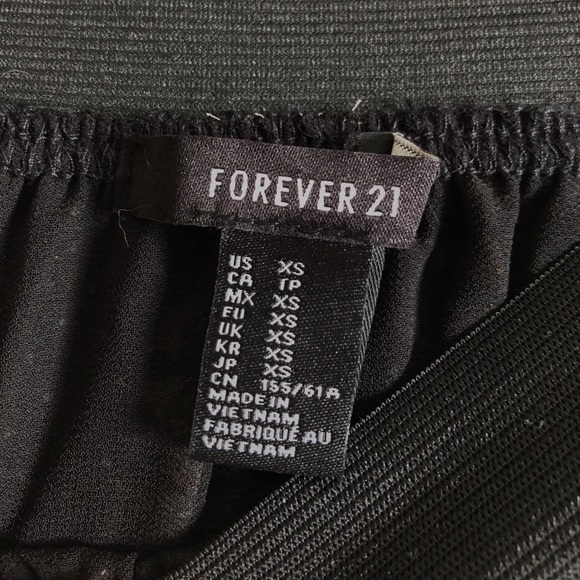 Size XS, Forever 21, Floral Skirt - Picture 4 of 4